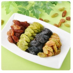 新疆特产葡萄干超大特级绿香妃王黑加仑红提混合果干袋装免洗零食